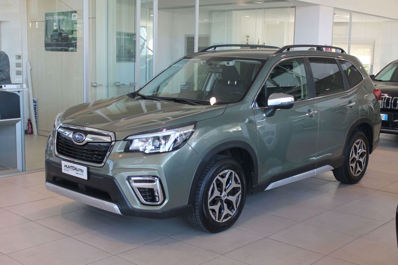 Subaru Forester 2.0 e-Boxer MHEV CVT Lineartronic Style  del 2020 usata a Cuneo