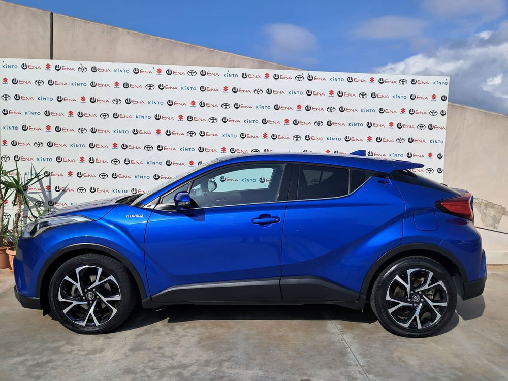 Toyota Toyota C-HR usata a Cagliari (5)