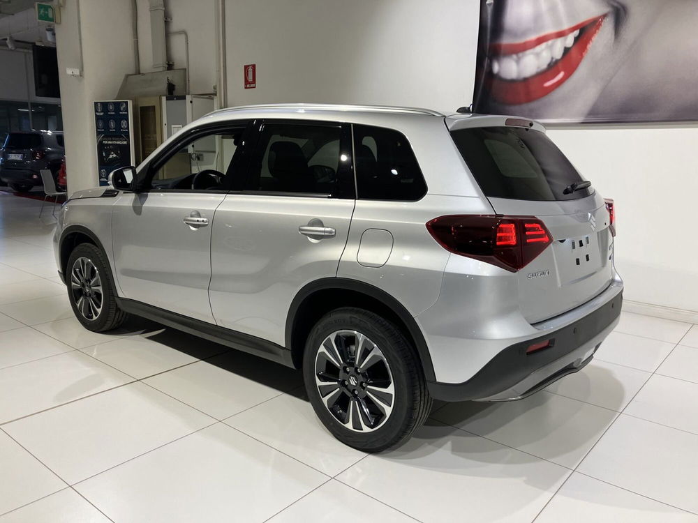 Suzuki Vitara nuova a Parma (5)