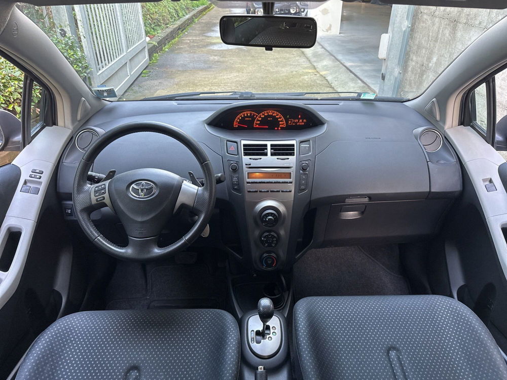 Toyota Yaris usata a Vercelli (19)