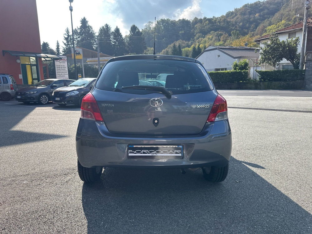 Toyota Yaris usata a Vercelli (8)