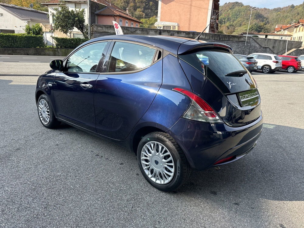 Lancia Ypsilon usata a Vercelli (5)