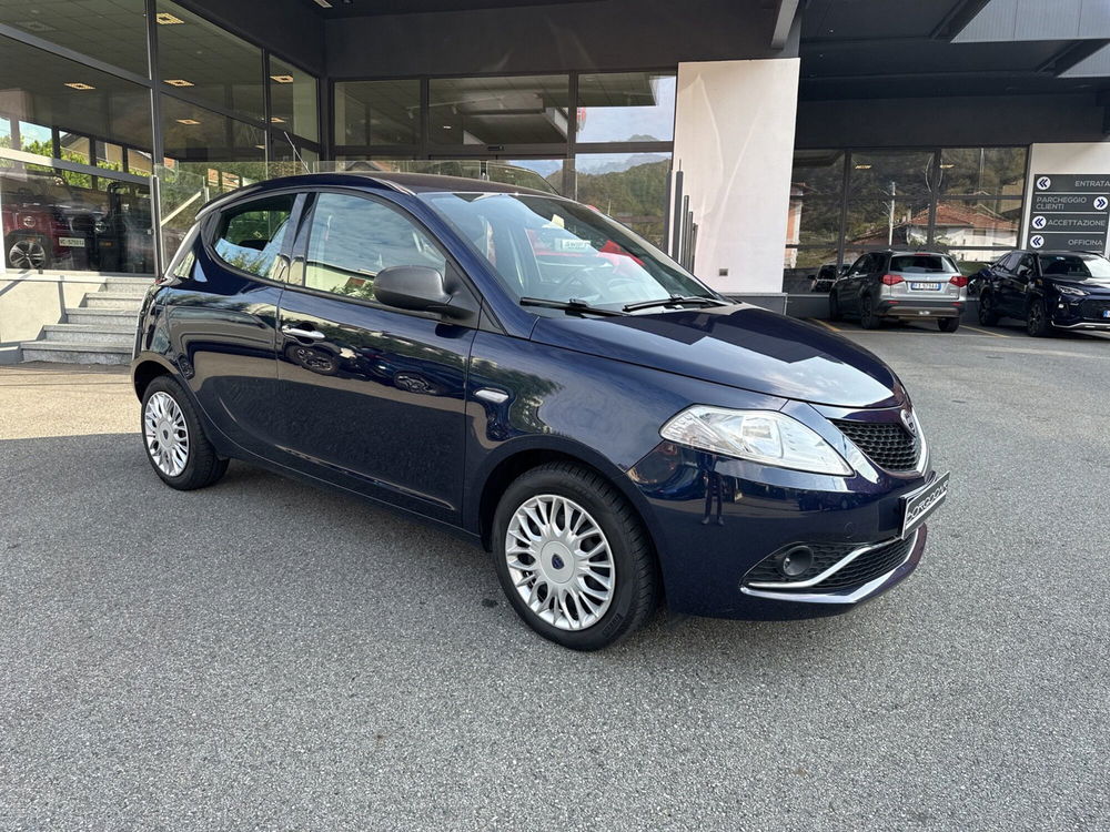 Lancia Ypsilon usata a Vercelli (9)