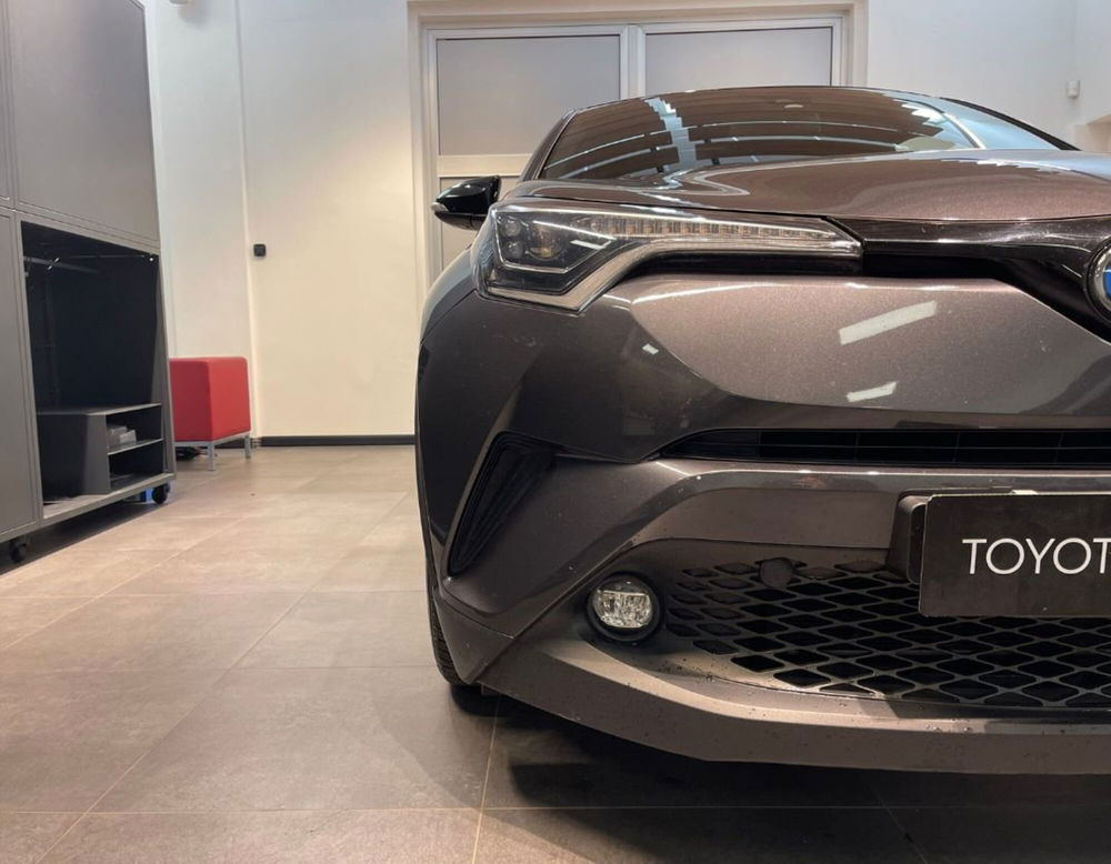 Toyota Toyota C-HR usata a Ferrara (16)