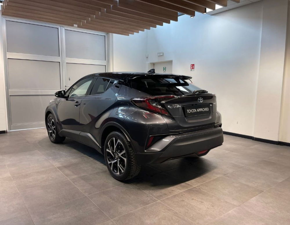 Toyota Toyota C-HR usata a Ferrara (17)