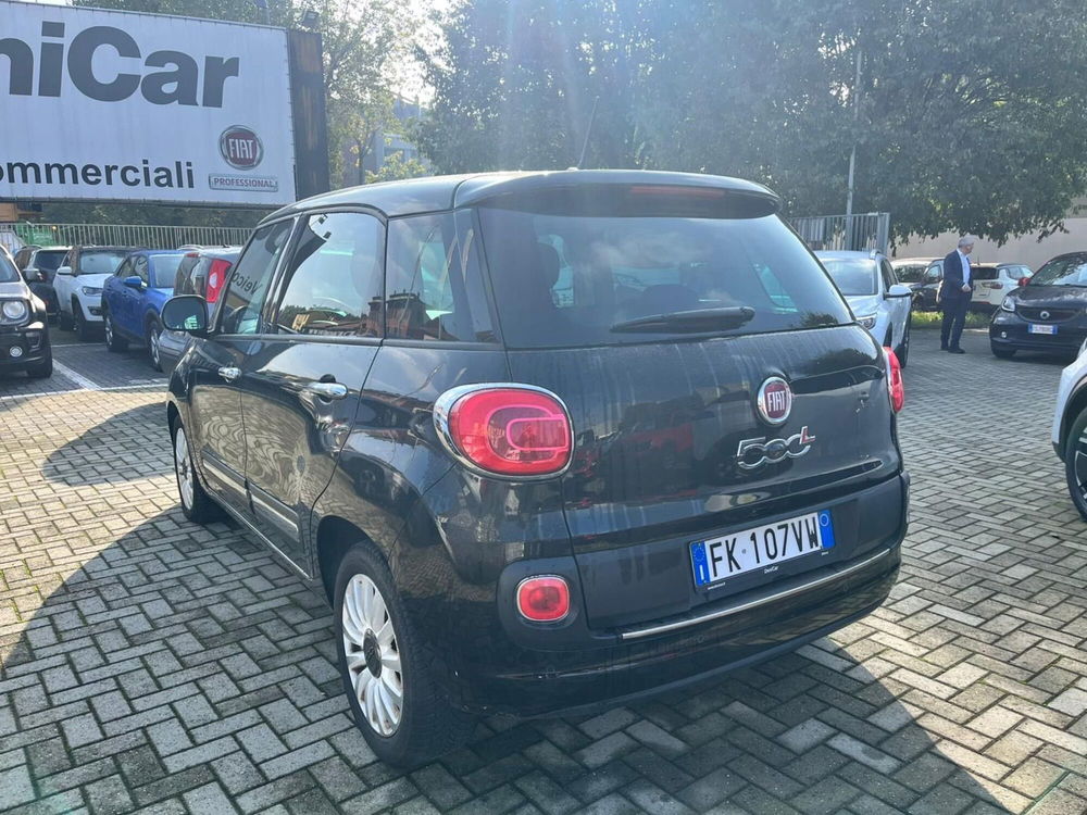 Fiat 500L usata a Milano (7)