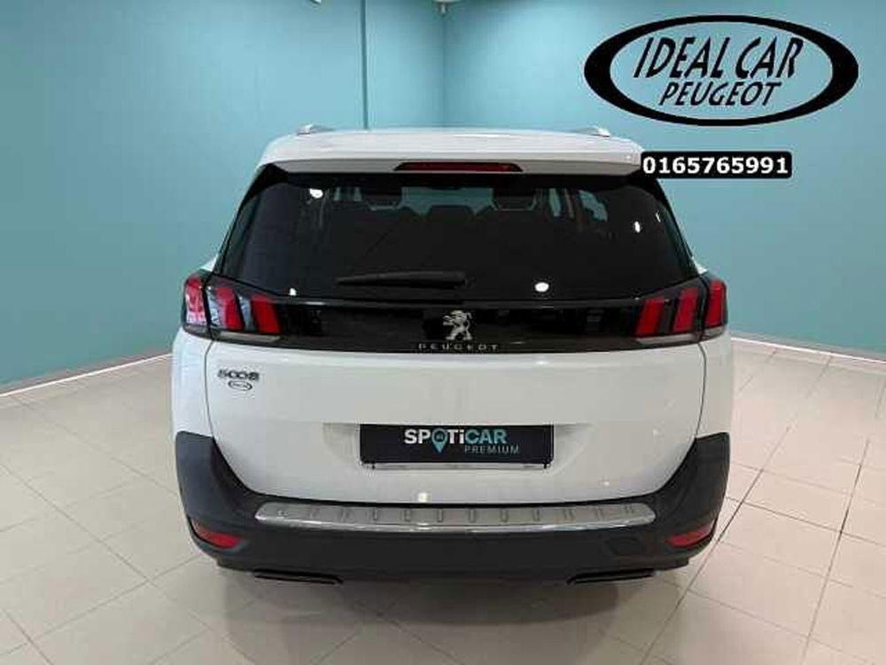 Peugeot 5008 usata a Aosta (6)