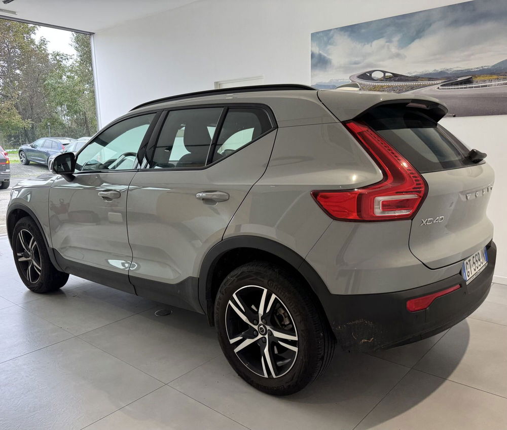 Volvo XC40 usata a Parma (11)