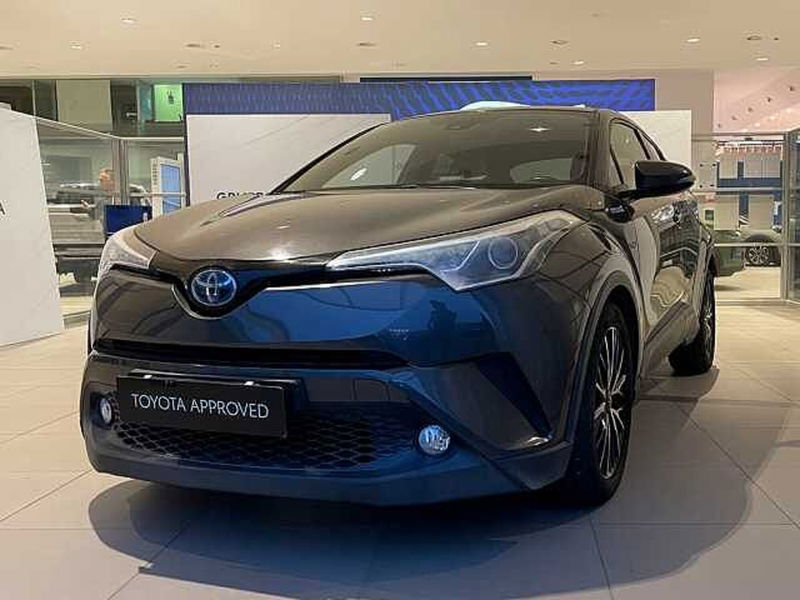 Toyota Toyota C-HR 1.8 Hybrid E-CVT Style  del 2017 usata a Rende