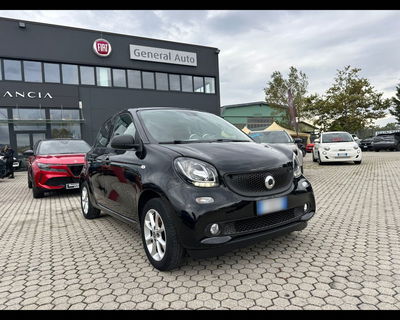 smart forfour forfour 70 1.0 Youngster  del 2017 usata a Massarosa