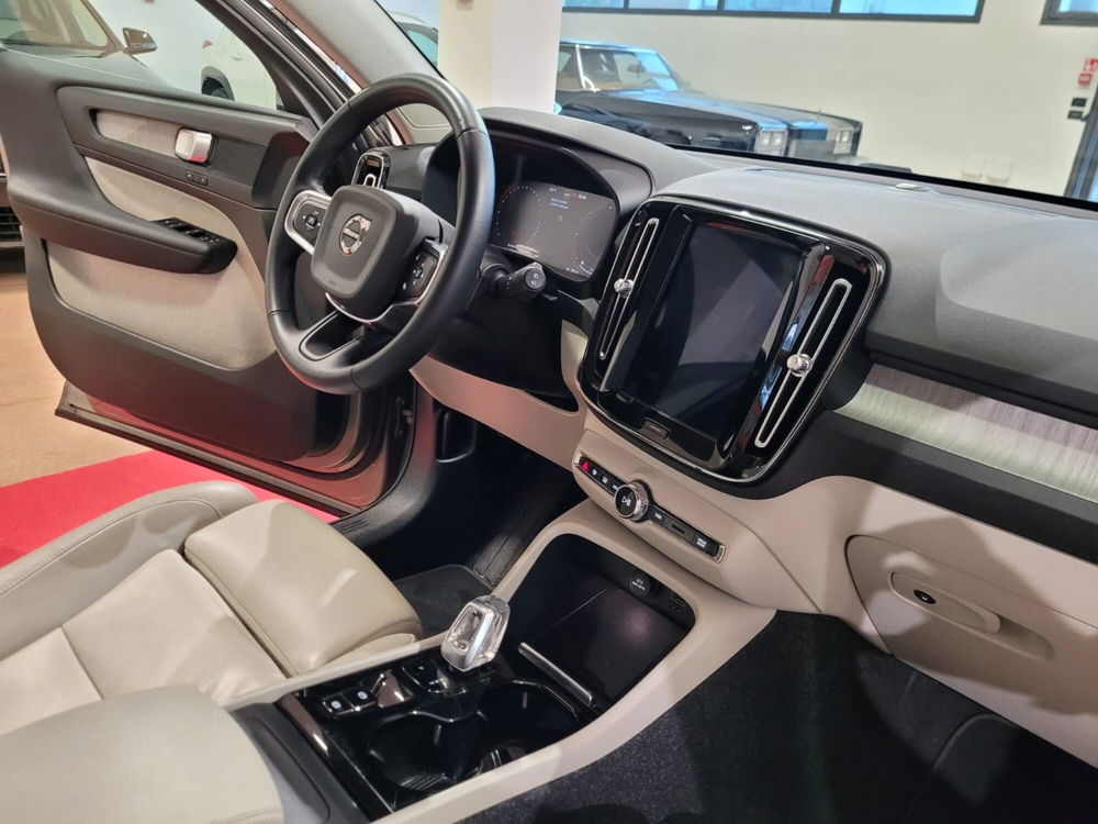 Volvo XC40 usata a Rimini (20)