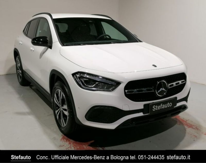 Mercedes-Benz GLA SUV 250 e Plug-in hybrid Automatic Sport Plus del 2023 usata a Castel Maggiore