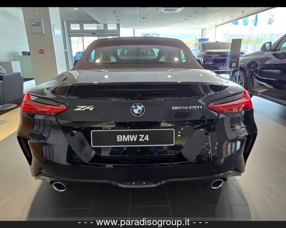 BMW Z4 Cabrio nuova a Catanzaro (18)