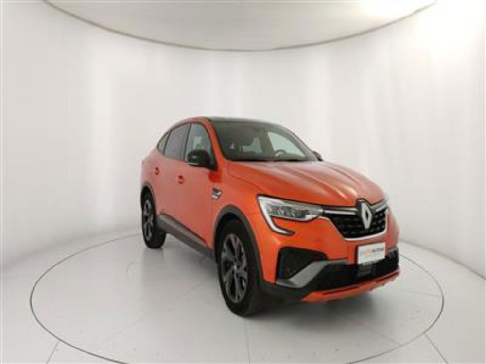 Renault Arkana usata a Bari (11)