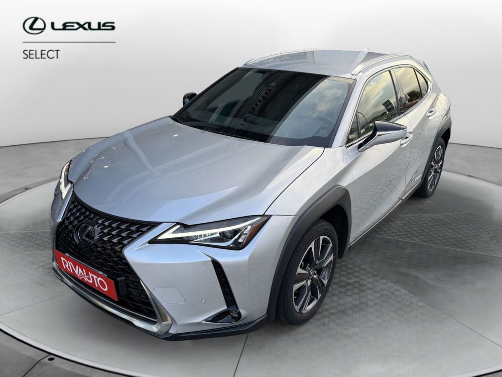 Lexus UX usata a Como