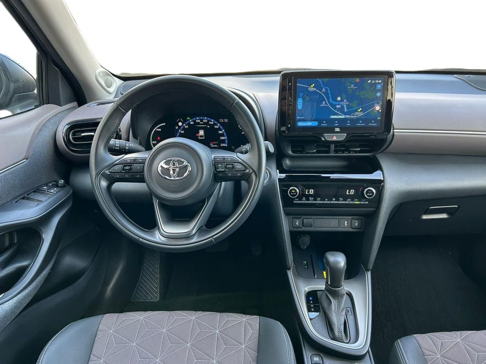 Toyota Yaris Cross usata a Bari (9)