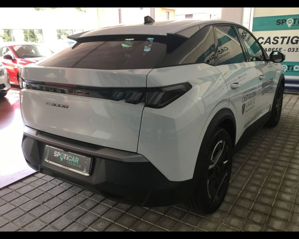 Peugeot 3008 nuova a Varese (7)