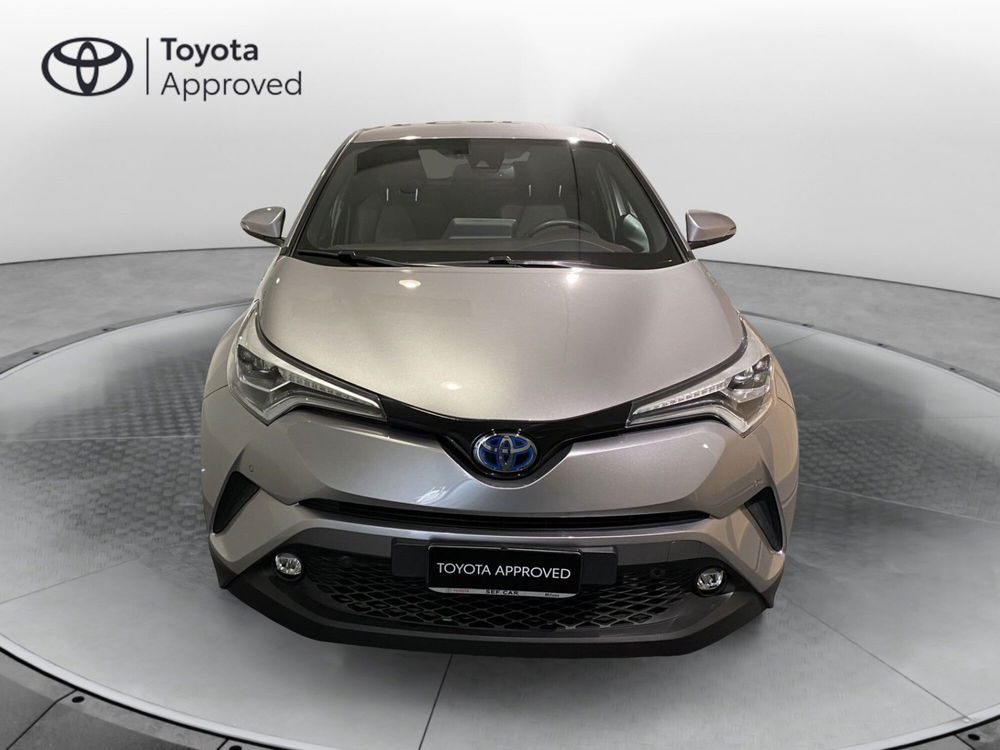 Toyota Toyota C-HR usata a Milano (5)