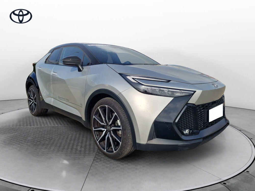 Toyota Toyota C-HR usata a Cremona (3)