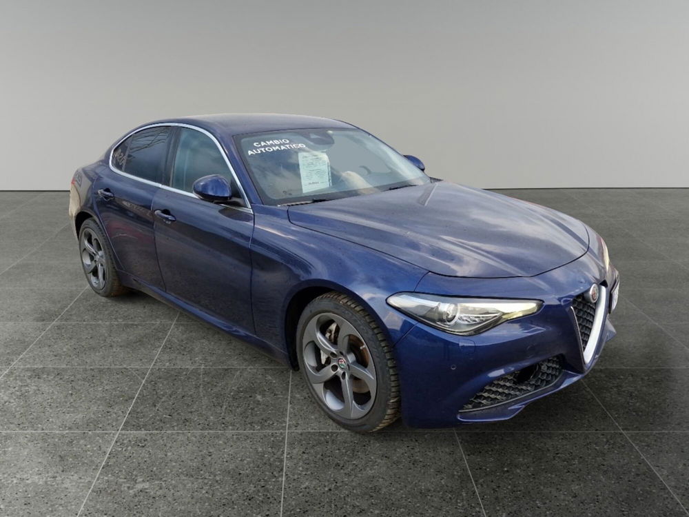 Alfa Romeo Giulia usata a Cosenza (8)