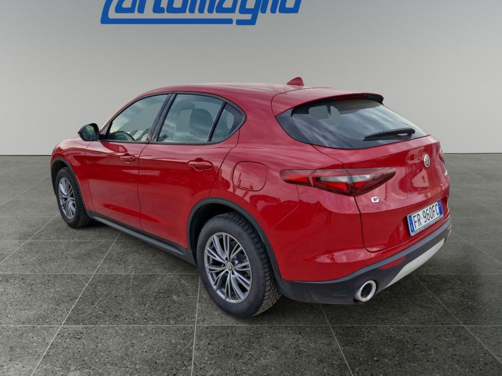 Alfa Romeo Stelvio usata a Cosenza (3)