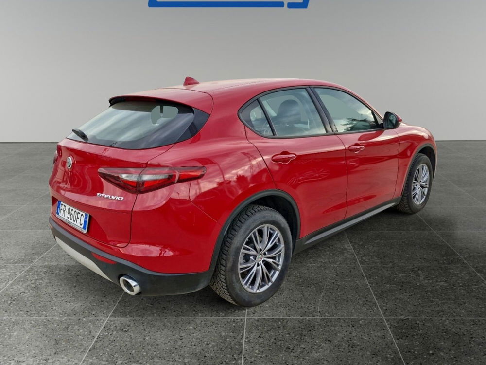 Alfa Romeo Stelvio usata a Cosenza (6)