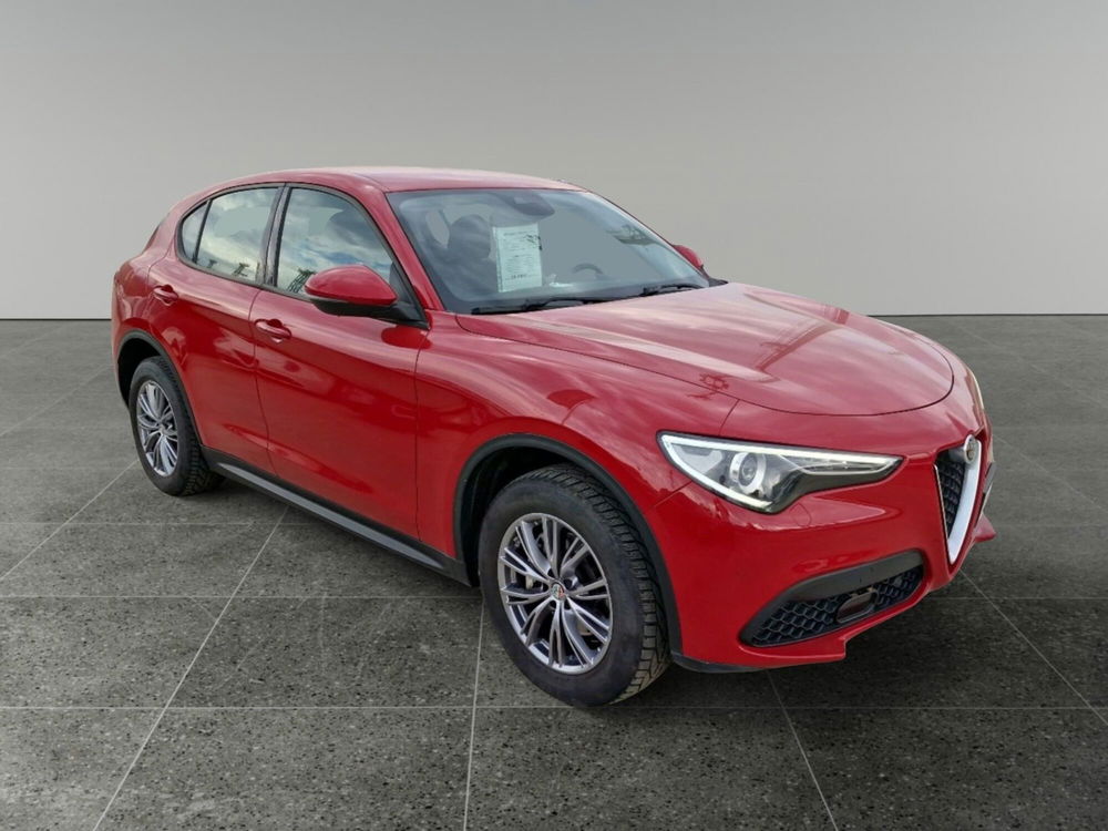 Alfa Romeo Stelvio usata a Cosenza (8)