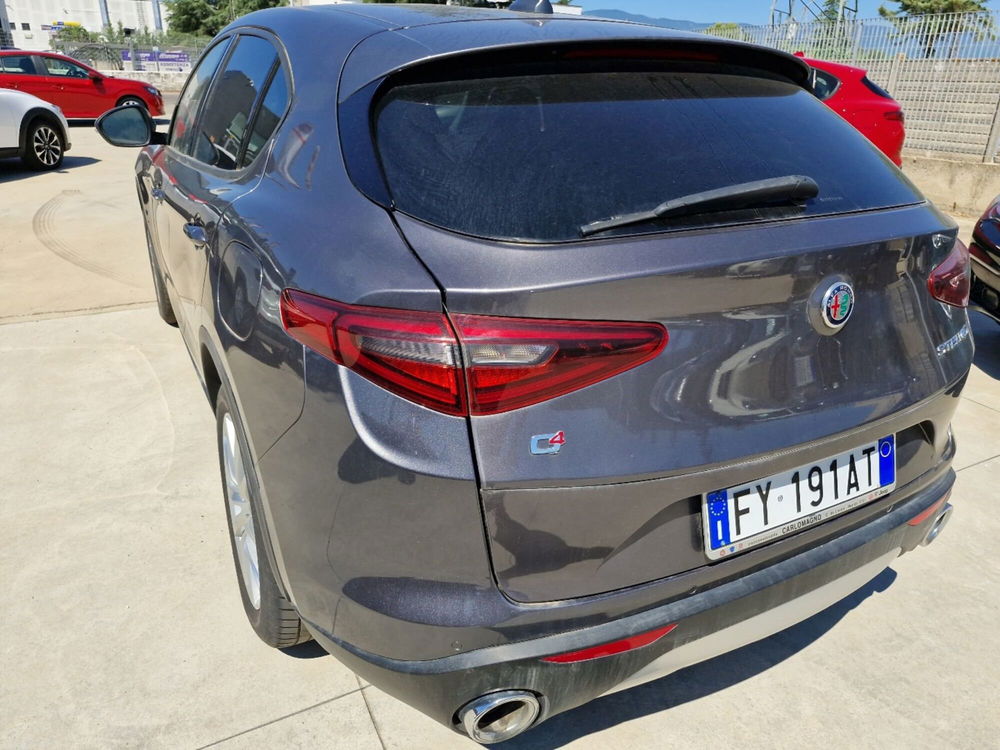 Alfa Romeo Stelvio usata a Cosenza (10)