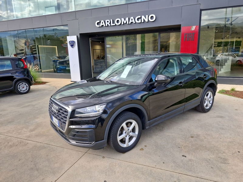 Audi Q2 35 2.0 tdi Business Advanced s-tronic del 2019 usata a Rende