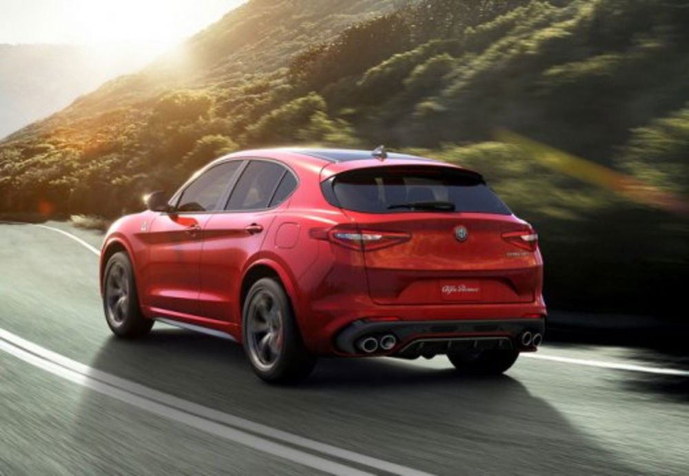 Alfa Romeo Stelvio usata a Cosenza (14)