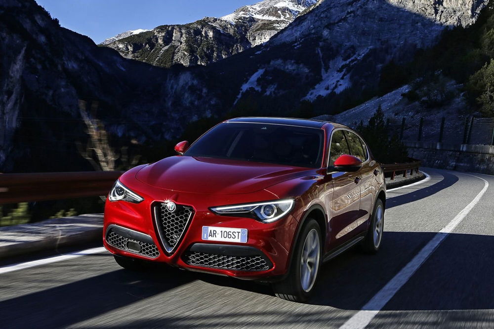 Alfa Romeo Stelvio usata a Cosenza (2)