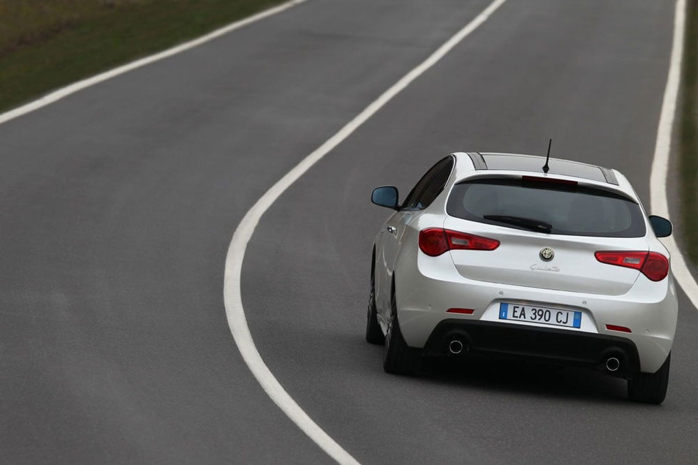 Alfa Romeo Giulietta usata a Cosenza (3)