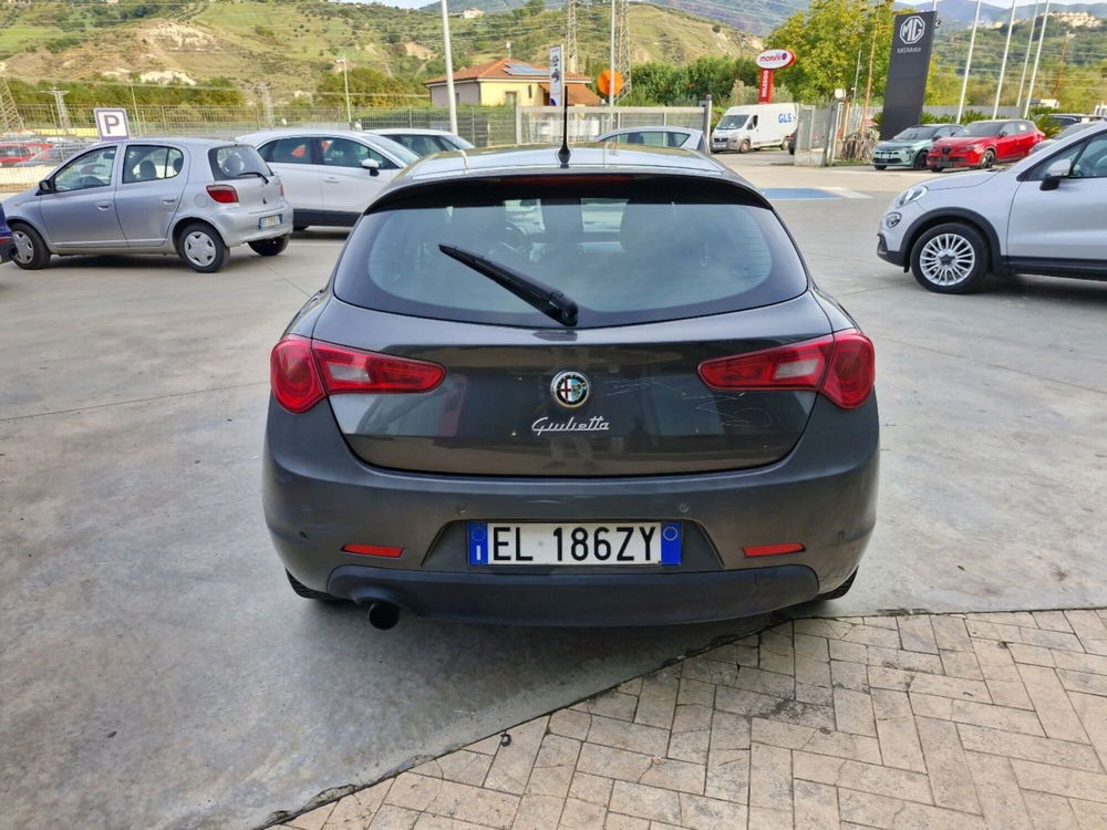 Alfa Romeo Giulietta usata a Cosenza (5)