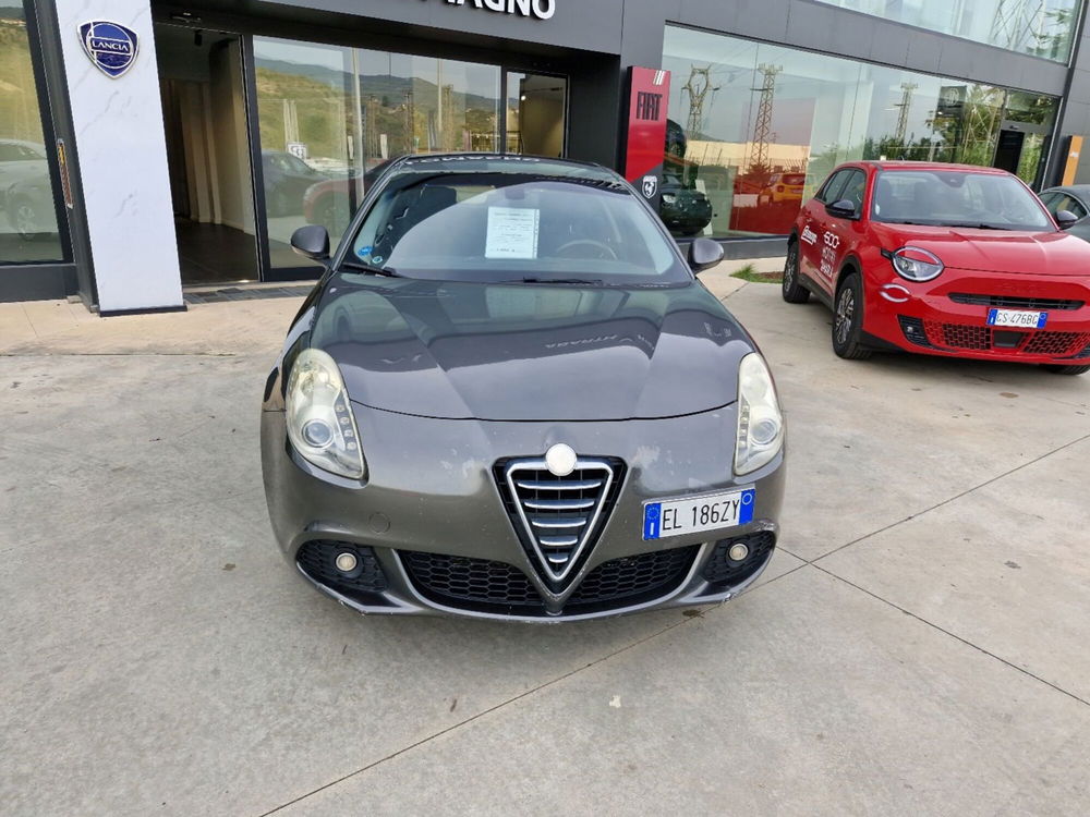 Alfa Romeo Giulietta usata a Cosenza (6)