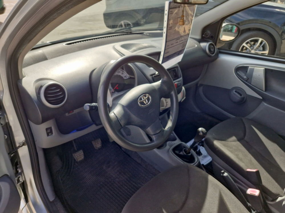 Toyota Aygo usata a Cosenza (18)