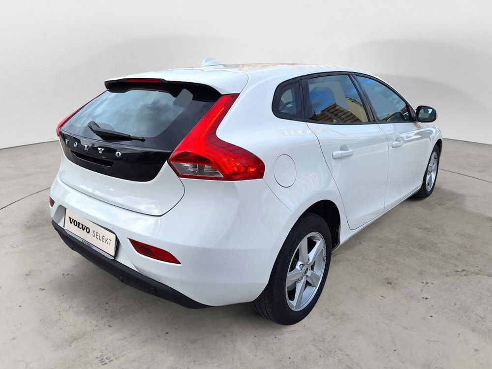 Volvo V40 usata a Bari (2)