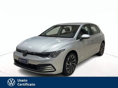 Volkswagen Golf Variant 1.0 eTSI EVO DSG Life del 2024 usata a Arzignano