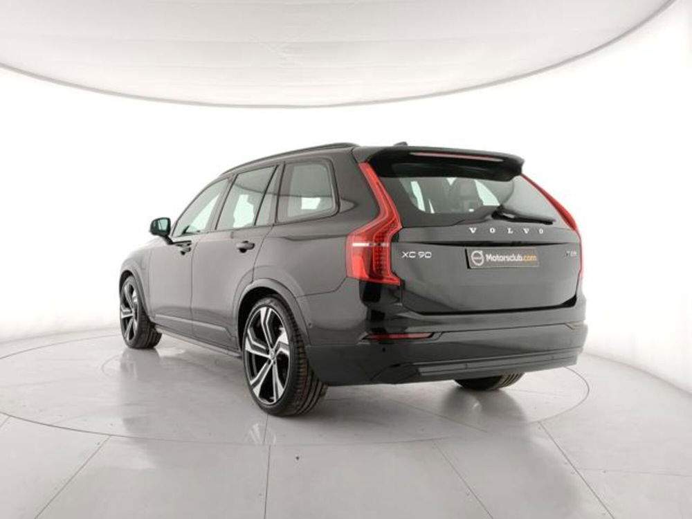 Volvo XC90 nuova a Modena (3)