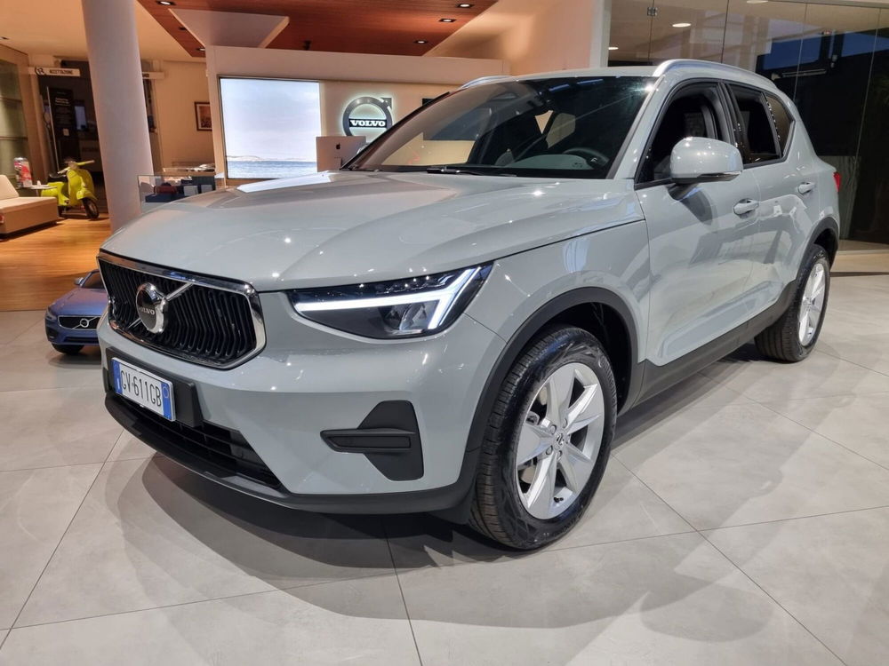 Volvo XC40 nuova a Ferrara