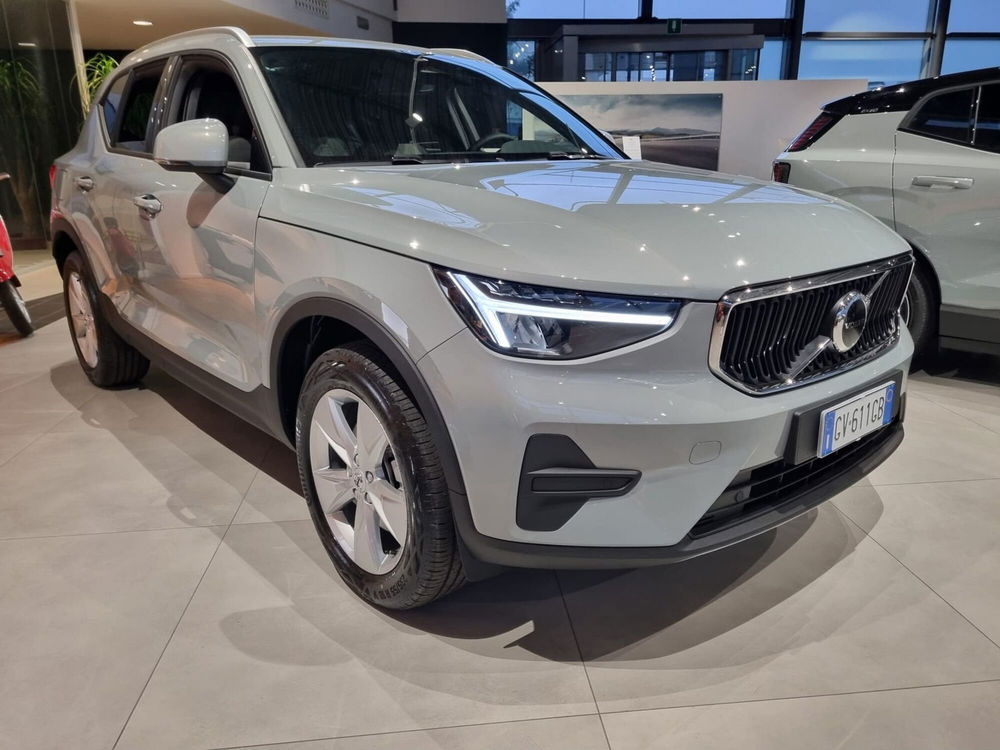 Volvo XC40 nuova a Ferrara (3)