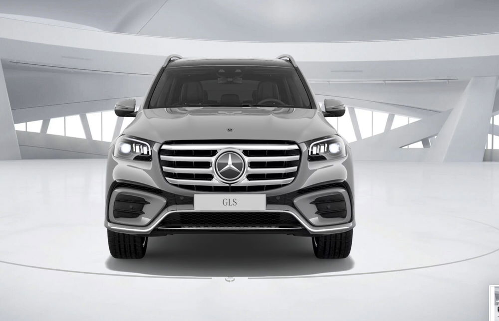 Mercedes-Benz GLS SUV nuova a Bergamo (5)