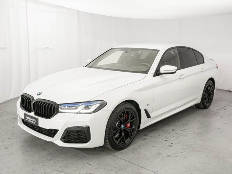 BMW Serie 5 530i 48V xDrive Msport del 2023 usata a Montecosaro