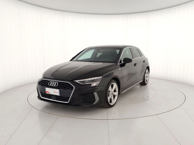 Audi A3 Sportback 30 TDI S tronic S line edition del 2023 usata a Massa