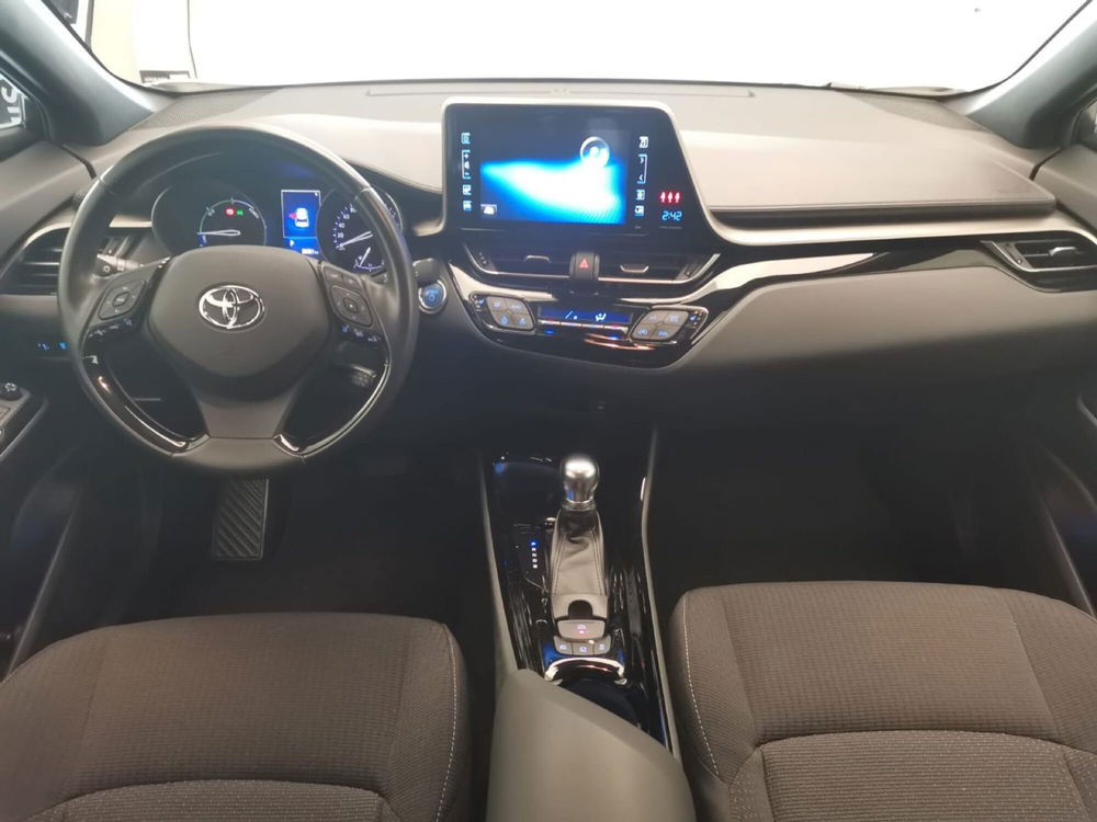 Toyota Toyota C-HR usata a Bergamo (9)