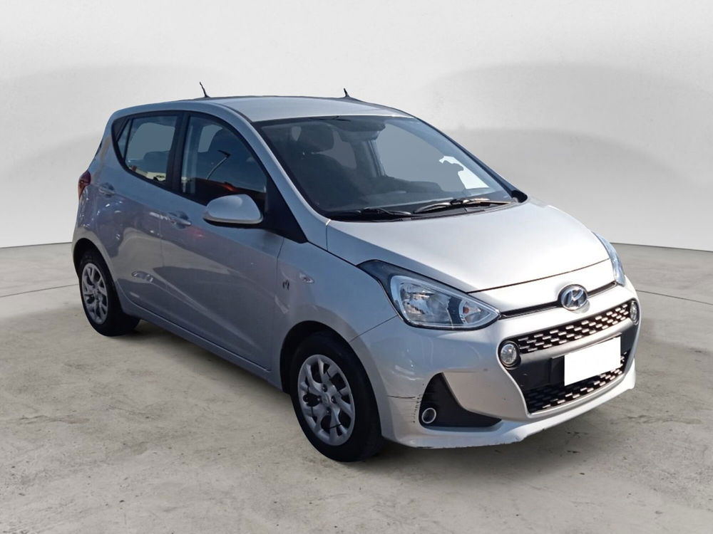 Hyundai i10 usata a Roma (2)