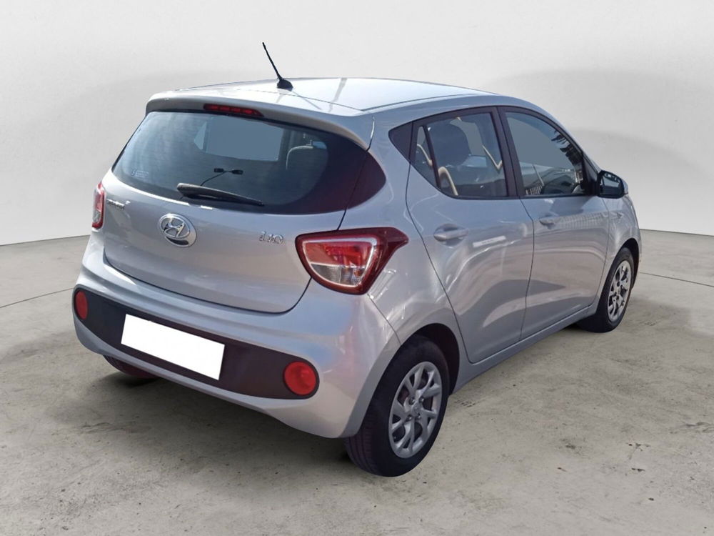 Hyundai i10 usata a Roma (4)