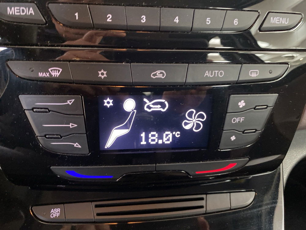 Lancia Ypsilon usata a Lodi (12)