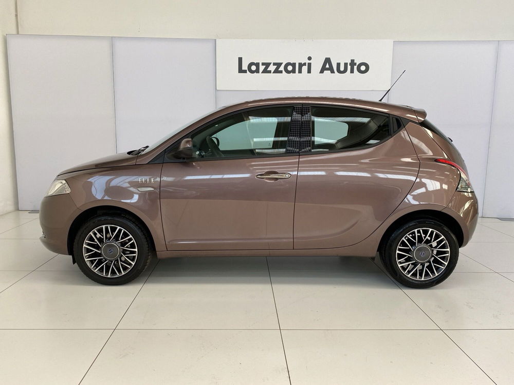 Lancia Ypsilon usata a Lodi (2)