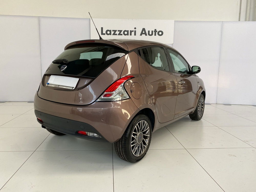 Lancia Ypsilon usata a Lodi (4)