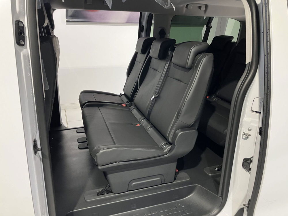 Toyota Proace Verso nuova a Parma (8)